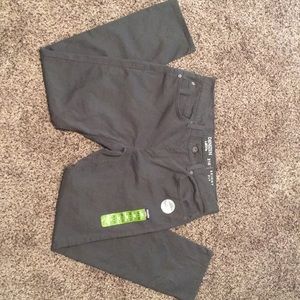 Denizen Levi’s 216 skinny Fit